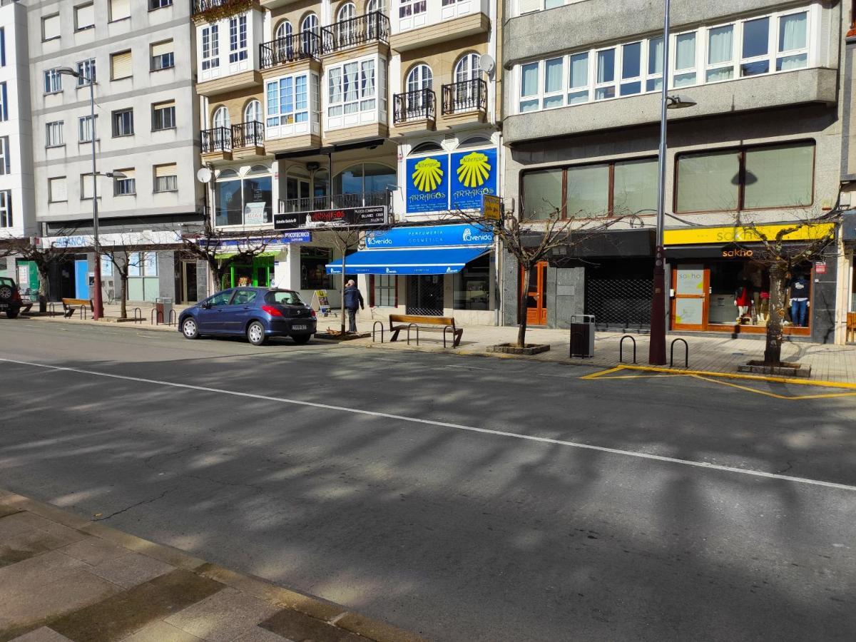Hostel Arraigos *